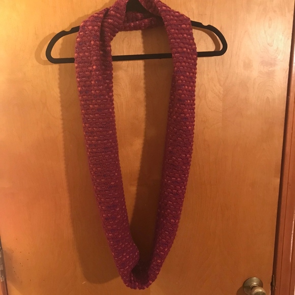 Infinity Scarf - Picture 2 of 4